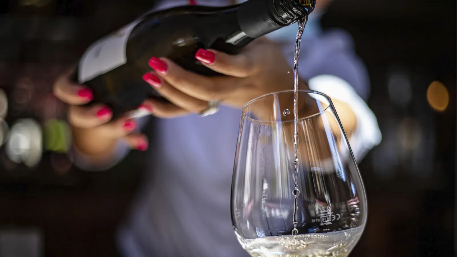 Sauvignon Blanc: In-Depth Wine Profile